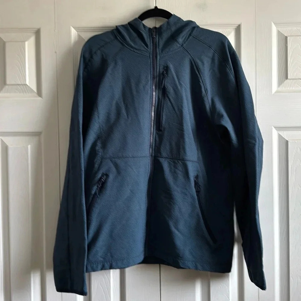 All in Motion | Men’s Soft Shell | Teal/Blue Hooded Jacket | size L